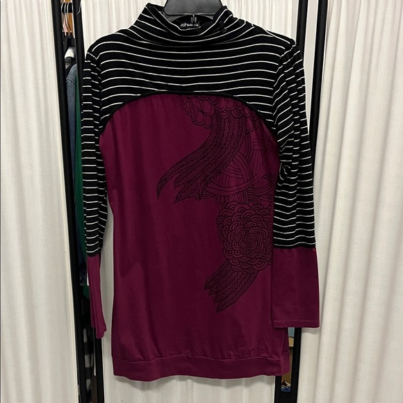 Black and Maroon Striped Tunic - Picture 1 of 4